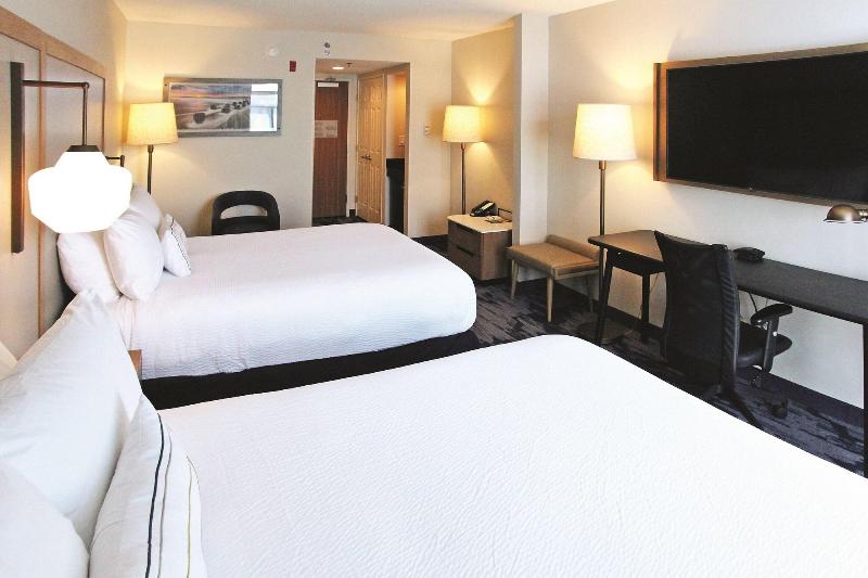 キングサイズベッドのスイートルーム, King Evelthon Beach Hotel & Resort