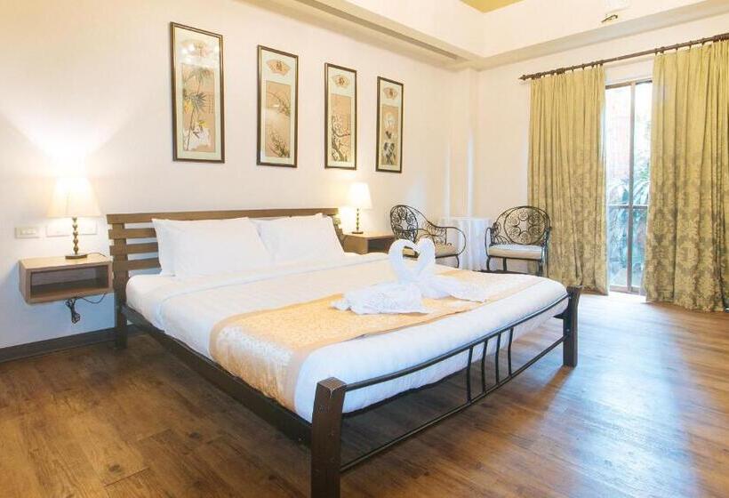 Номер Deluxe Кровать Кинг, Reddoorz Premium At Anisabel Suites Davao City