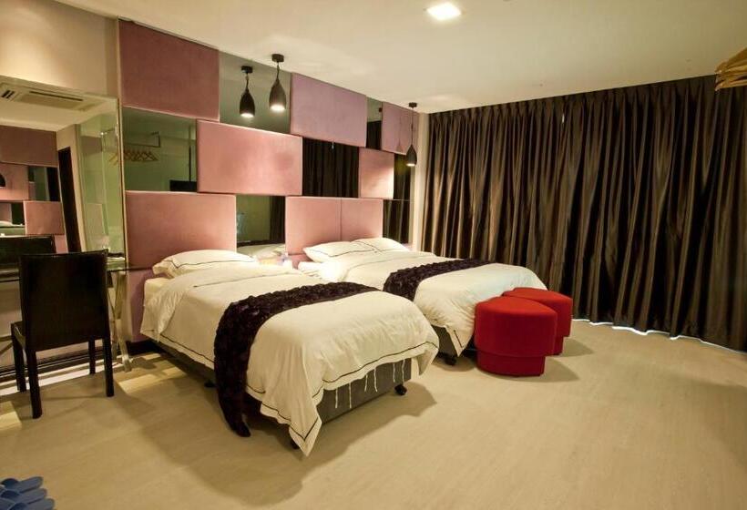 Номер Deluxe, Euro+ Hotel Johor Bahru