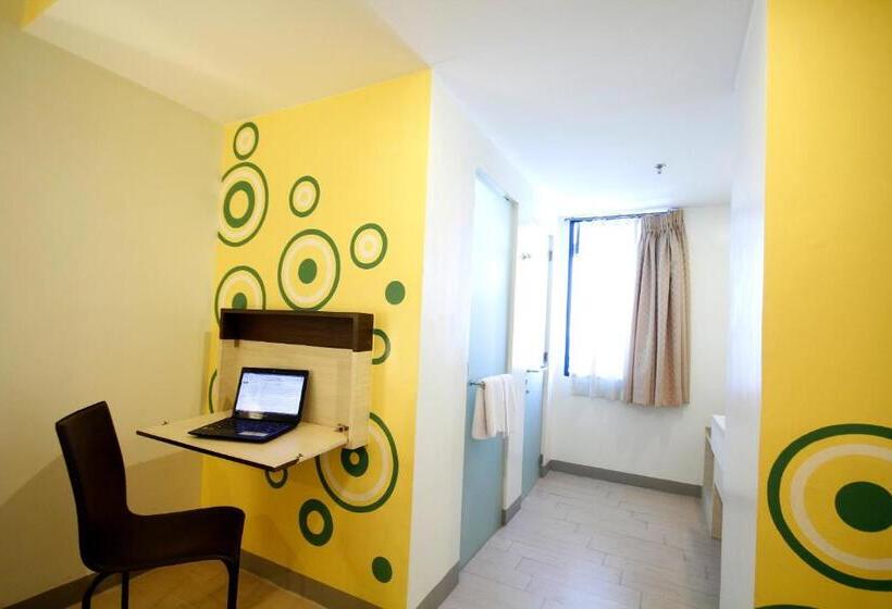 Номер Стандарт, Go Hotels Otis Manila
