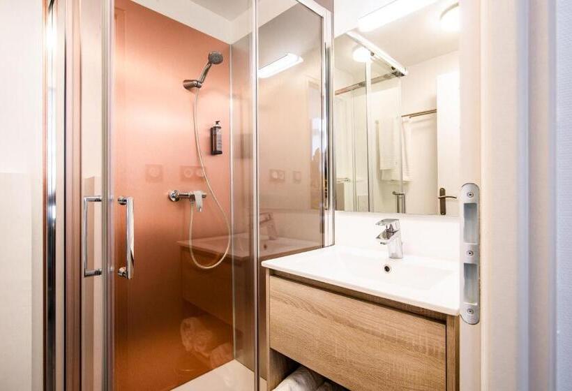 Номер Стандарт Трехместный, Hôtel Pb   Paris Barcelone