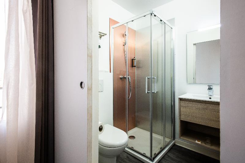 Номер Стандарт Индивидуальный, Hôtel Pb   Paris Barcelone