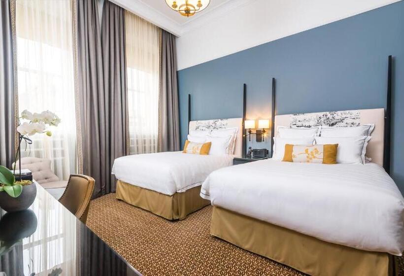Номер Executive, The Gainsborough Bath Spa   Small Luxury Hotels Of The World