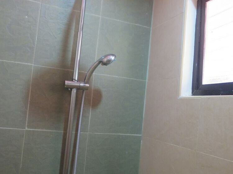 Номер Superior, The Ritz Hotel At Garden Oases