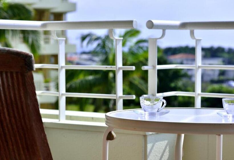 Номер Deluxe, Okinawa Kariyushi Resort Exes Ishigaki