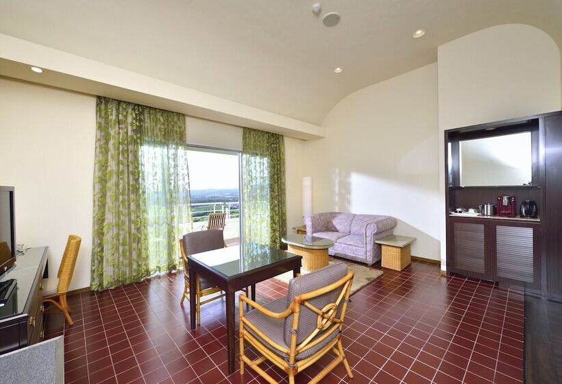 Номер Премиум, Okinawa Kariyushi Resort Exes Ishigaki