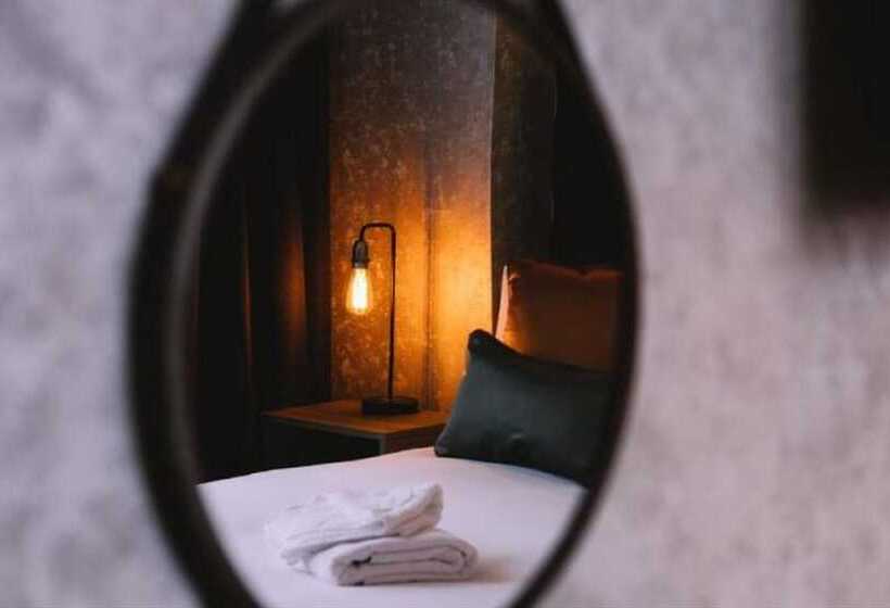 Quarto Deluxe com Sacada, The Grand
