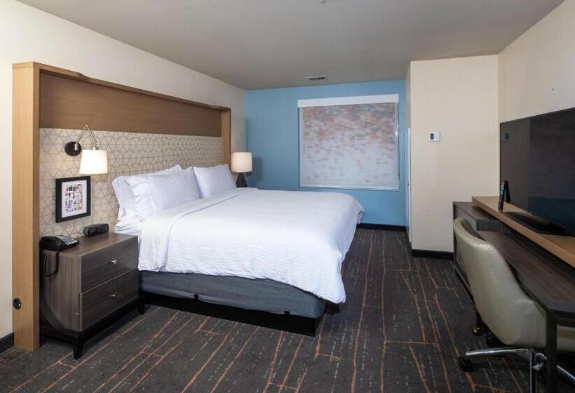 高级客房, Holiday Inn & Suites Detroit   Troy, An Ihg