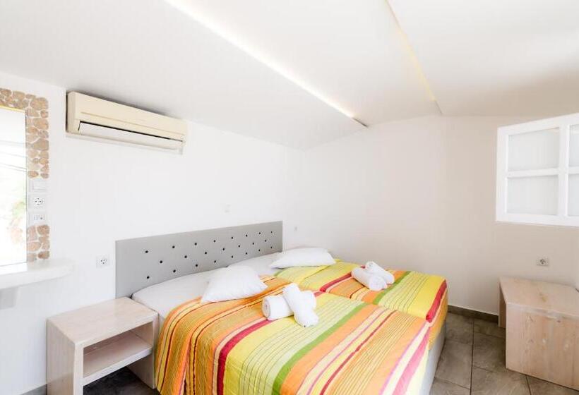 Бунгало Стандарт, Paradise Beach Resort