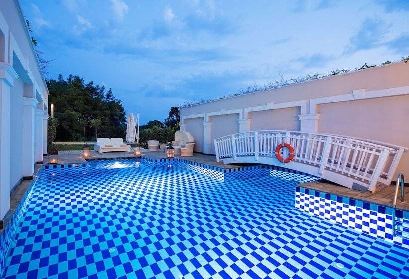 Вилла с 1 спальней и бассейном, Titanic Deluxe Golf Belek