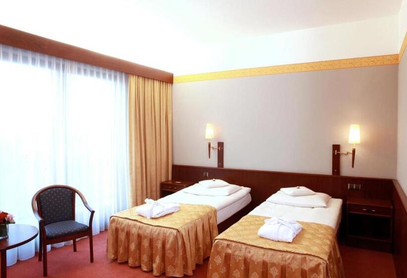 Номер Deluxe Кровать Кинг, Parkhotel Vienna