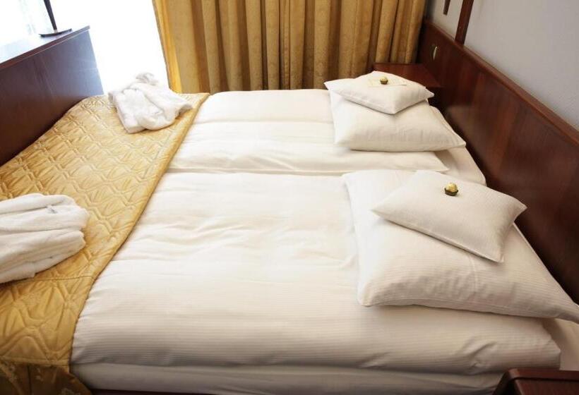 Номер Deluxe Кровать Кинг, Parkhotel Vienna
