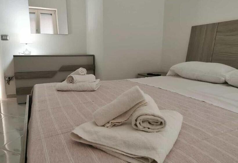 اتاق استاندارد, Villa Ludo A Zambrone Tropea