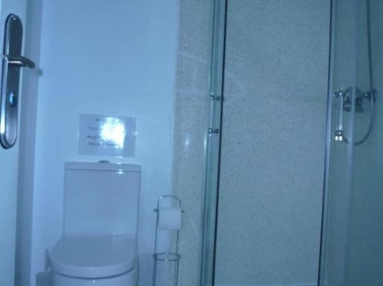 스탠다드 트리플 룸, Ardenlea House Hotel B&b