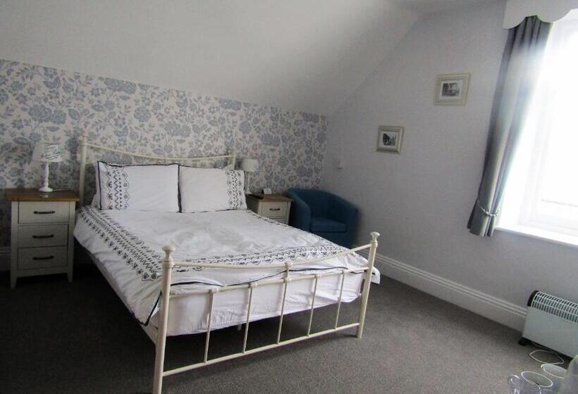Quarto Estandar, The Old Post House