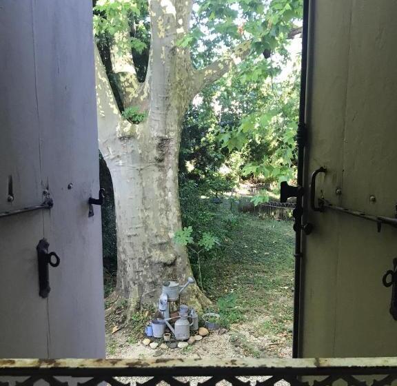 Номер Стандарт, Le Clos De La Chardonnière