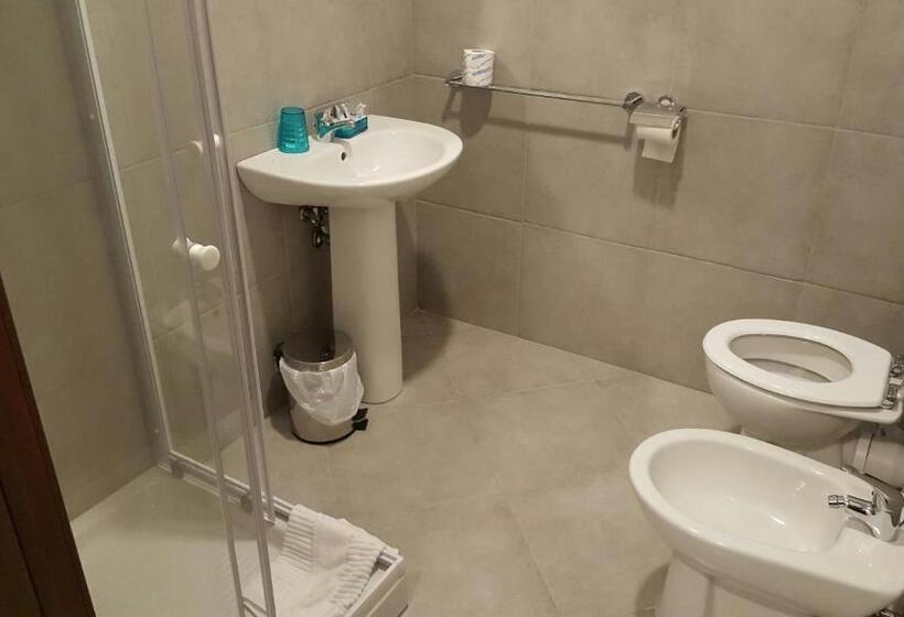 Quarto clássico, Wonderful Time Rome