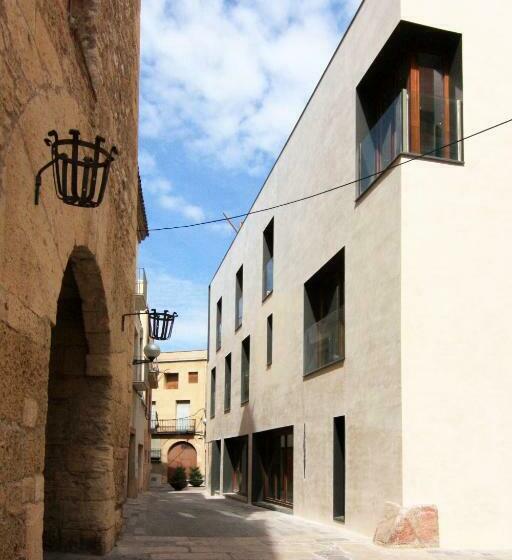스탠다드 룸, Raval De La Mar