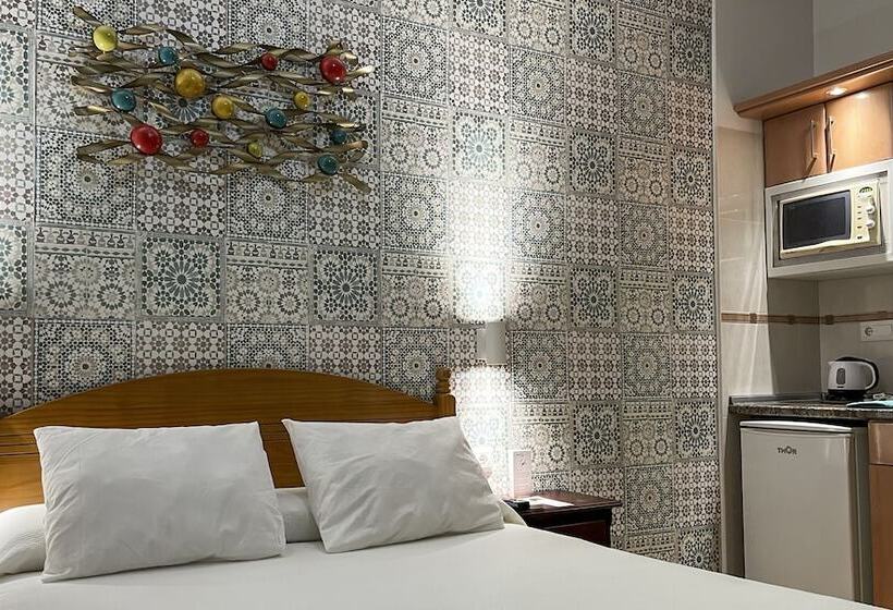 Студио Economy, Beatriz Charming Hostal