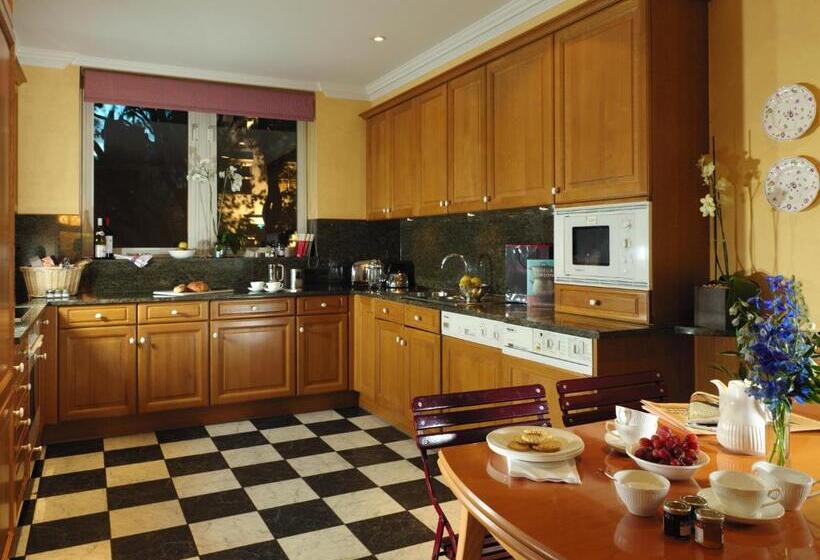 آپارتمان سوپریور 2 خوابه, Cheval Thorney Court At Hyde Park