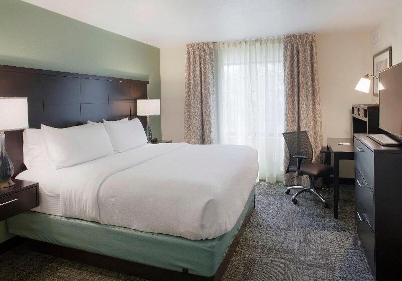 Люкс, Comfort Suites Salisbury I85