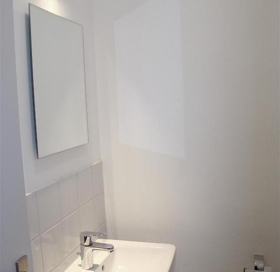 اتاق استاندارد, Bnb Near Brandenburg Gate   Rooms & Apartments