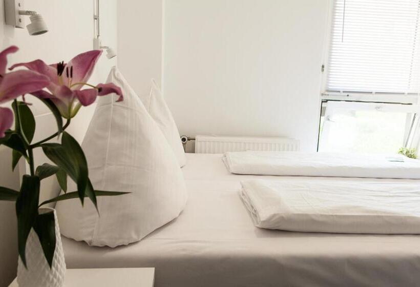 آپارتمان 3 خوابه, Bnb Near Brandenburg Gate   Rooms & Apartments