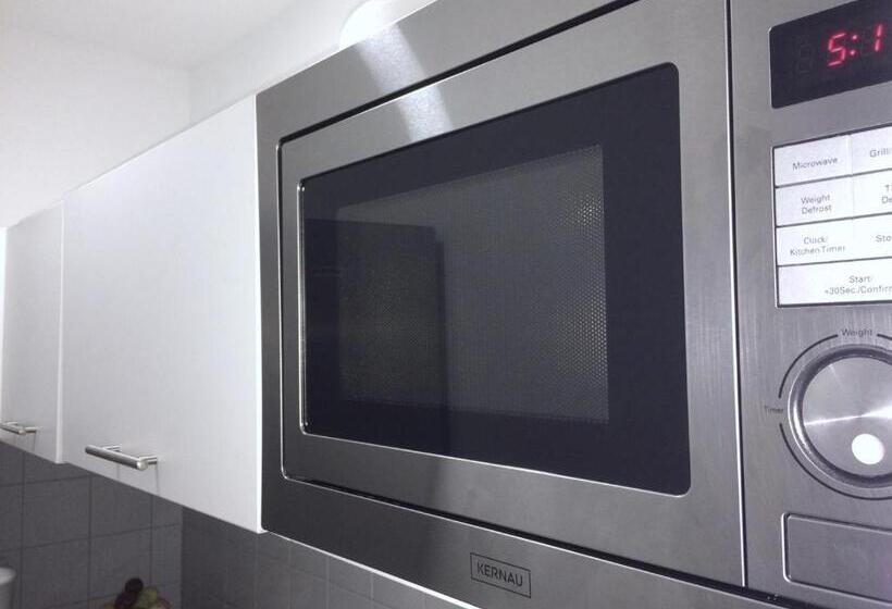آپارتمان 3 خوابه, Bnb Near Brandenburg Gate   Rooms & Apartments