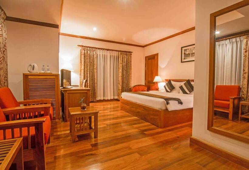 带阳台的豪华间, Cheathata Cta Hotel Siem Reap