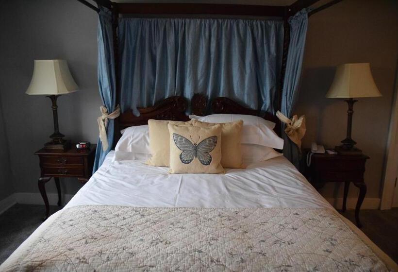 Номер Superior, Guyers House