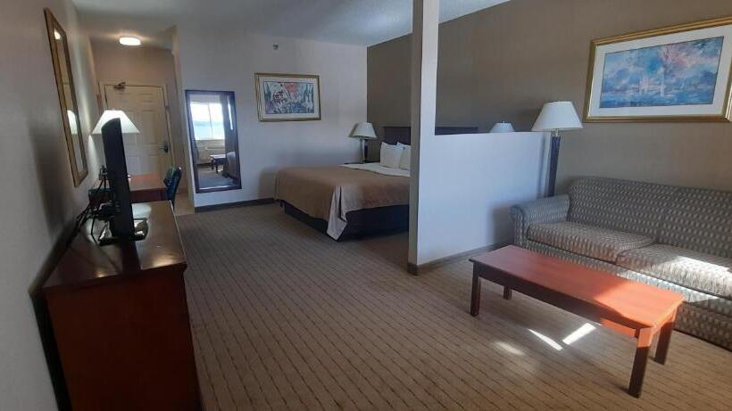 Стандартный Номер Кровать Кинг, Quality Inn & Suites Grants   I 40