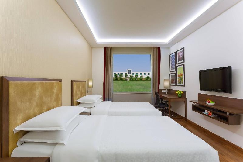 舒适型房间, Four Points By Sheraton New Delhi, Airport Highway