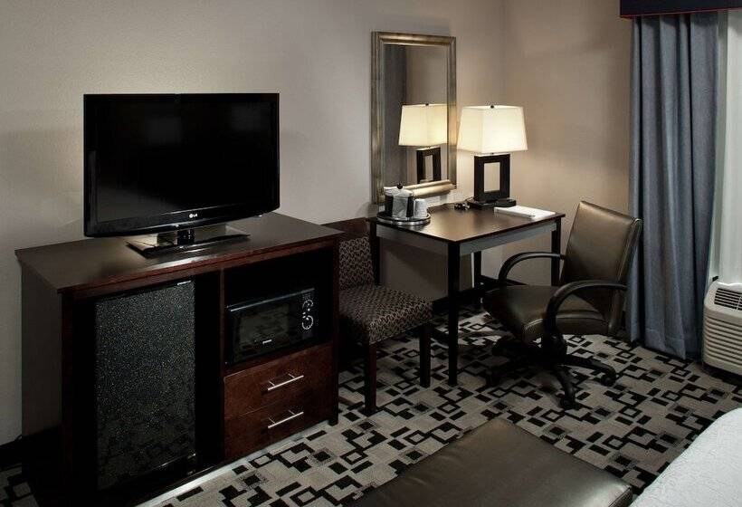 Номер Стандарт, Hampton Inn & Suites Marksville