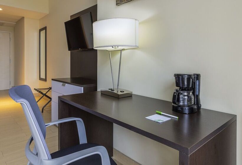 Номер Стандарт 2 Двуспальные Кровати, Holiday Inn Panama Distrito Financiero, An Ihg