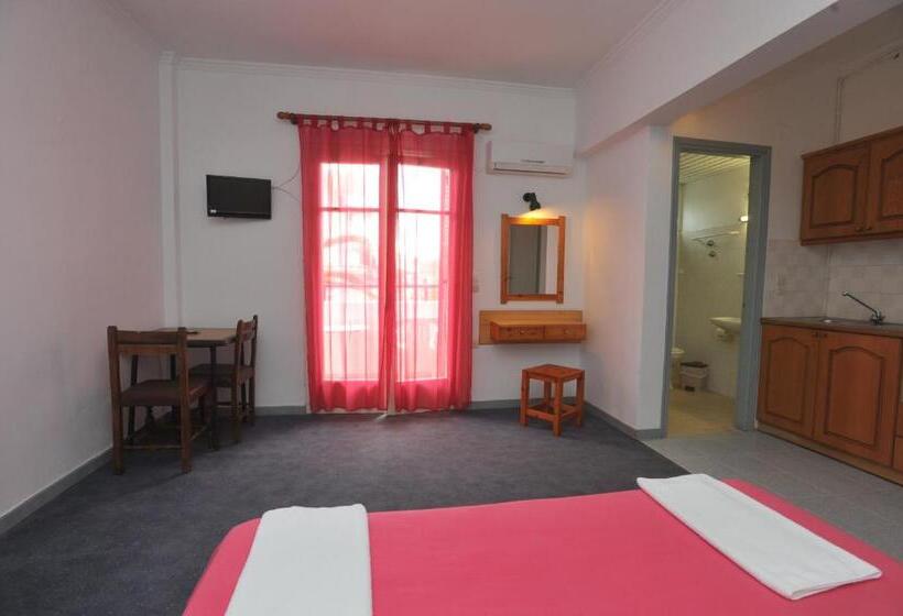 إستوديو كلاسيكى, Kantaros Apartments