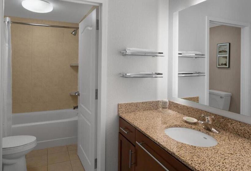 Люкс 2 Спальни, Residence Inn East Rutherford Meadowlands