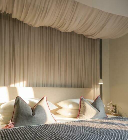 اتاق استاندارد با تخت بزرگ, Sala Lanna Chiang Mai
