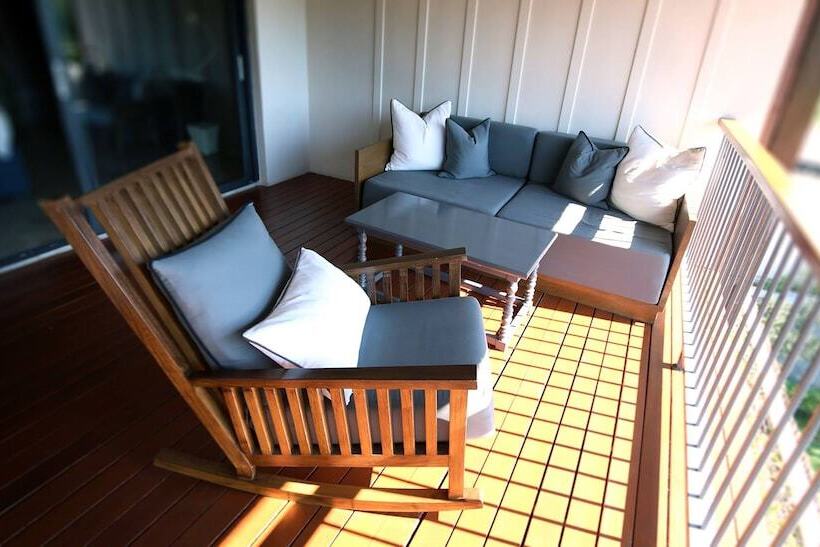 Deluxe room with river view, Sala Lanna Chiang Mai