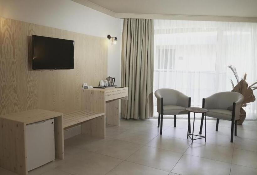 スタンダード４人部屋, Sun Hotel By En Vie Beach