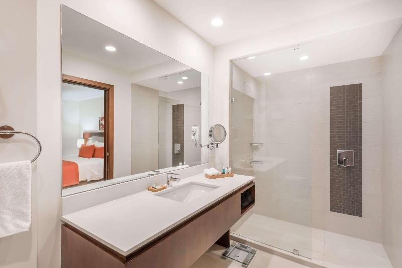 Стандартный Номер Кровать Кинг, Wyndham Garden San Jose Escazu, Costa Rica