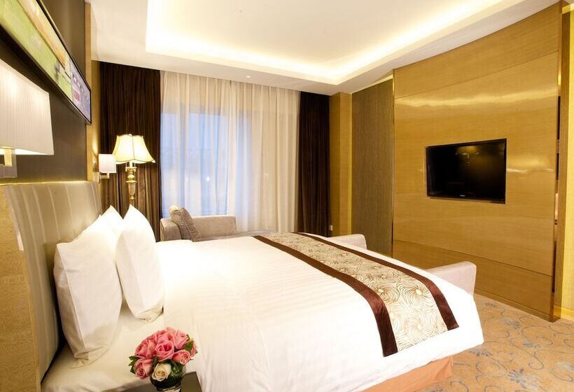 스위트, Crowne Plaza Shanghai Noah Square, An Ihg