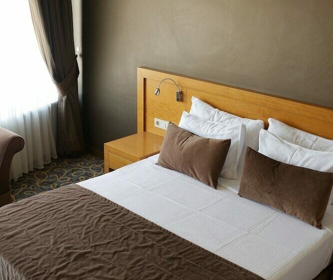 Quarto Estandar, Volley Hotel İzmir