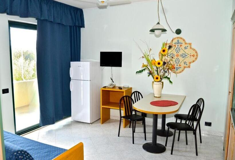 استودیوی استاندارد, Alessidamo Club Metaponto