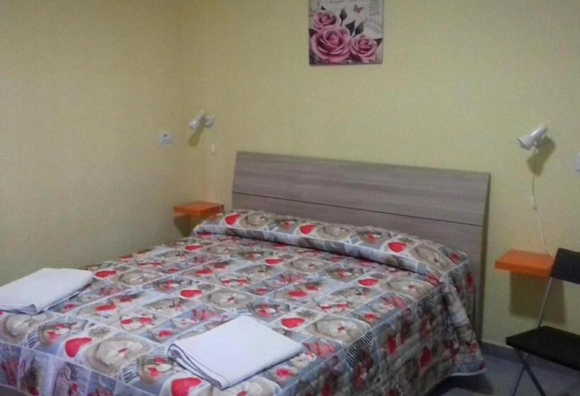 Четырехместный Номер Стандарт, Bed And Fly Aeroporto Fontanarossa Reception H24