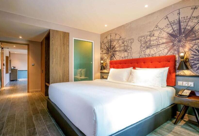 디럭스 트리플 룸, Mercure Langkawi Pantai Cenang