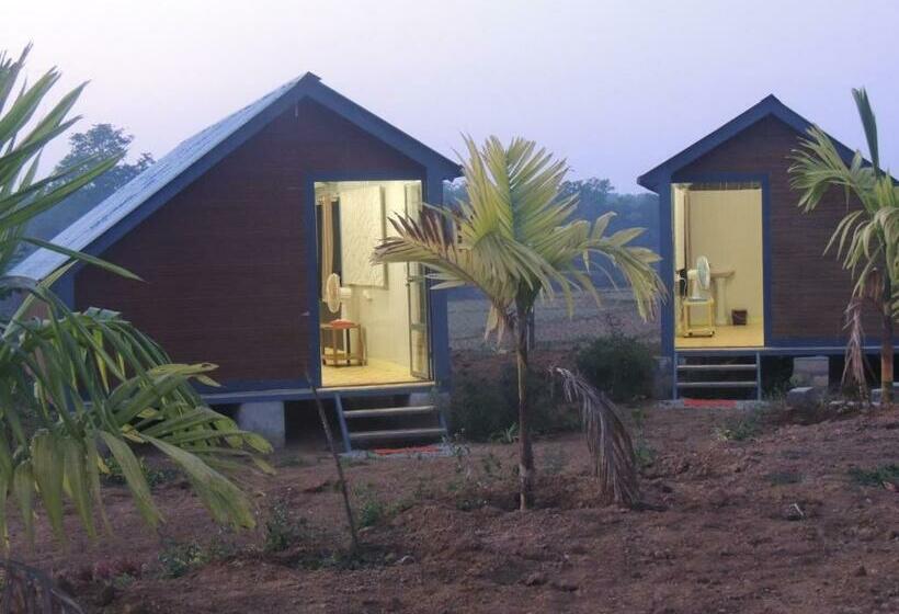 四人标准间, Room In Farmhouse   Dandeli   Aura Jungle Stay
