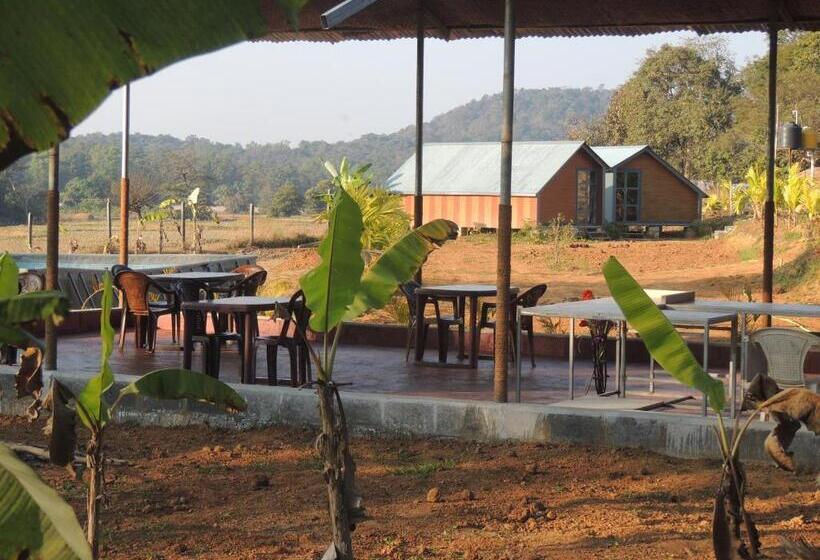 四人标准间, Room In Farmhouse   Dandeli   Aura Jungle Stay