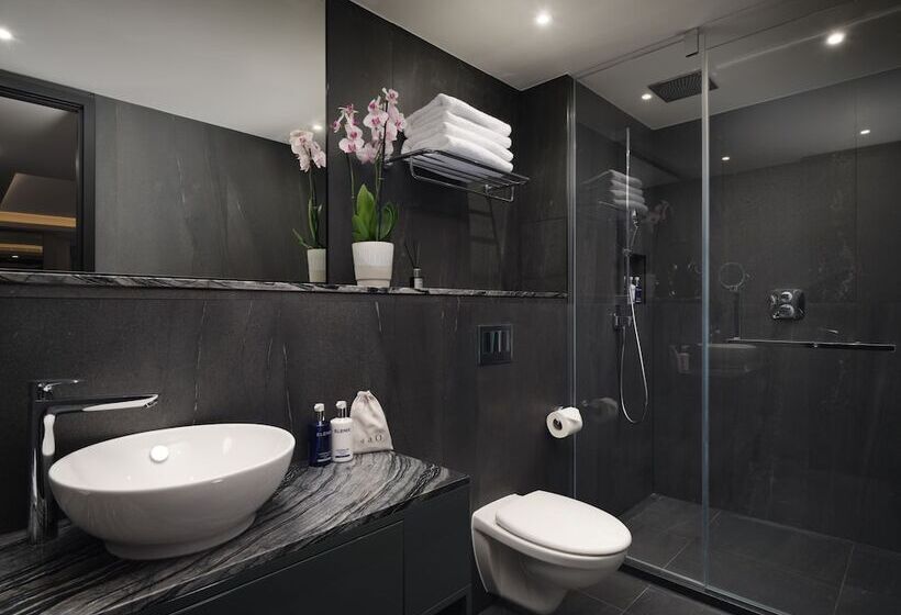 Студия Стандарт, Dao By Dorsett West London
