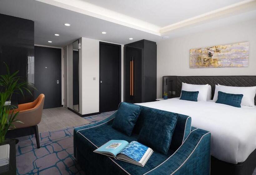 Студио Стандарт с Террасой, Dao By Dorsett West London