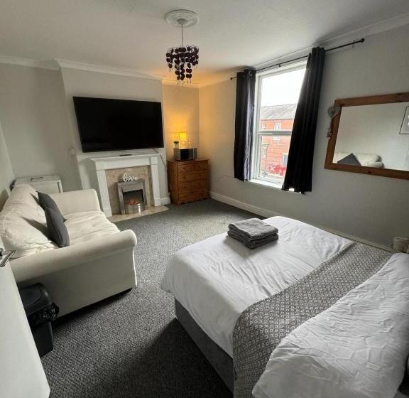 Номер Стандарт, Lincoln City Centre Rooms P&s